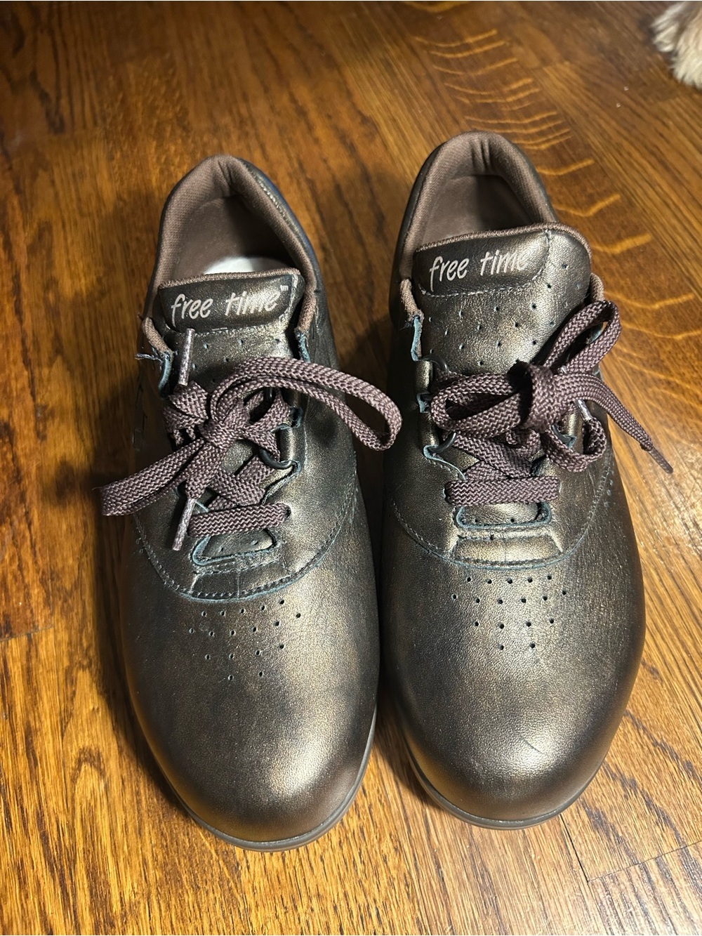 SAS Woman’s Casual Black Leather Sneakers